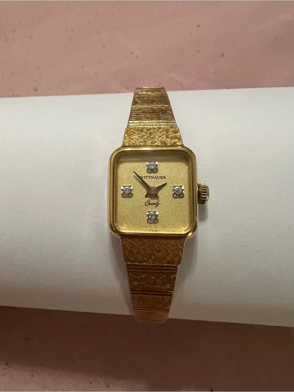 Gold-Tone Women's Bracelet Watch Wittnauer Quart ( 4 real Diamonds )